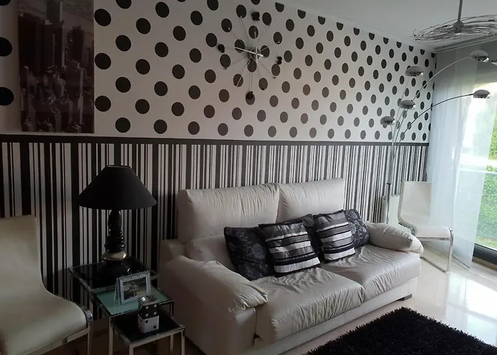 Muy Cerca De Playas Con Garaje Appartement