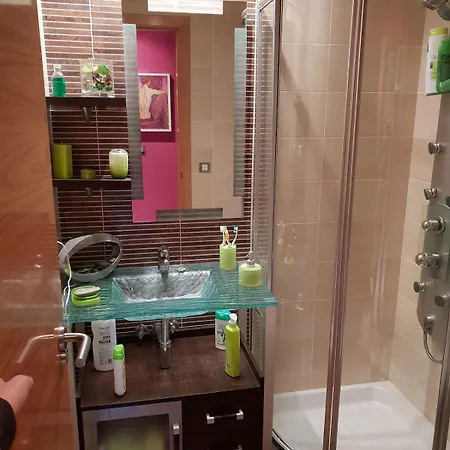 Muy Cerca De Playas Con Garaje Διαμέρισμα *