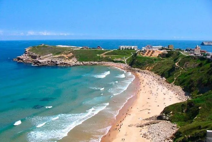 Muy Cerca De Playas Con Garaje